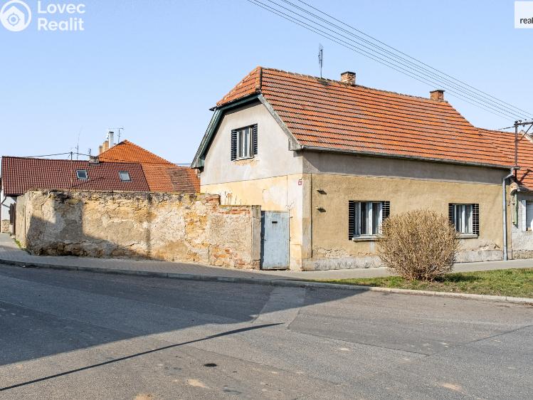 Prodej rodinného domu Tuchoraz č. 20