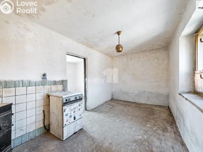 Prodej rodinného domu Tuchoraz č. 5