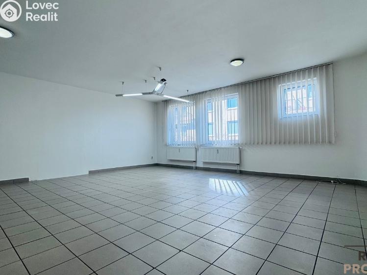 Rent office space Hodonín, Národní třída č. 3