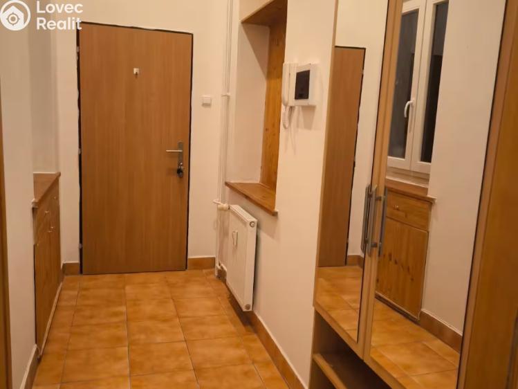 Pronájem bytu 2+1 Karlovy Vary, Vítězná č. 14