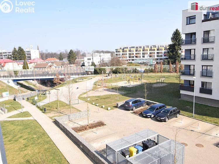 Pronájem bytu 4+KK Praha 22, Oty Bubeníčka č. 14