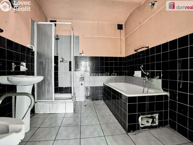 Prodej rodinného domu Šemnice č. 7