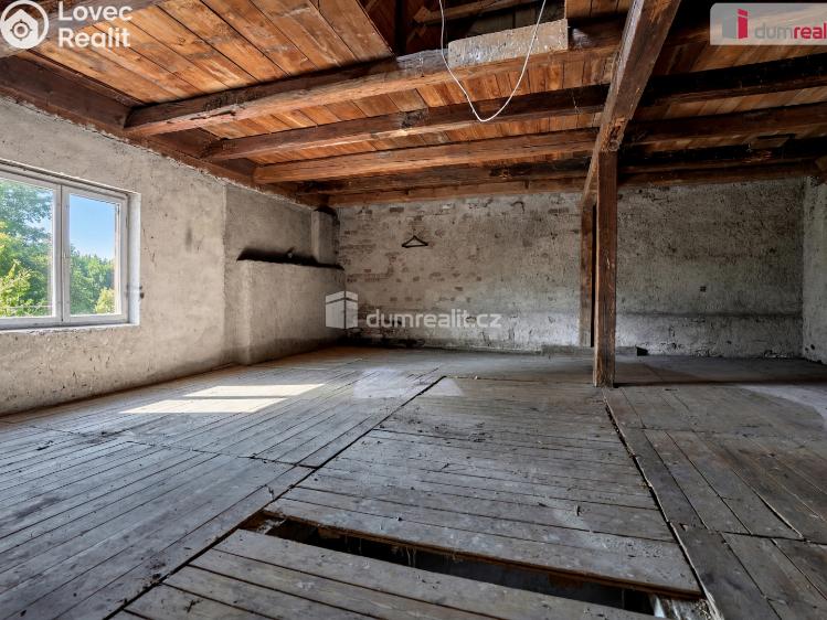 Prodej rodinného domu Šemnice č. 11