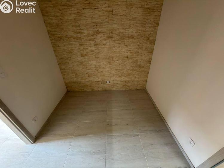 Pronájem bytu 3+KK Praha, Na Jarově č. 2