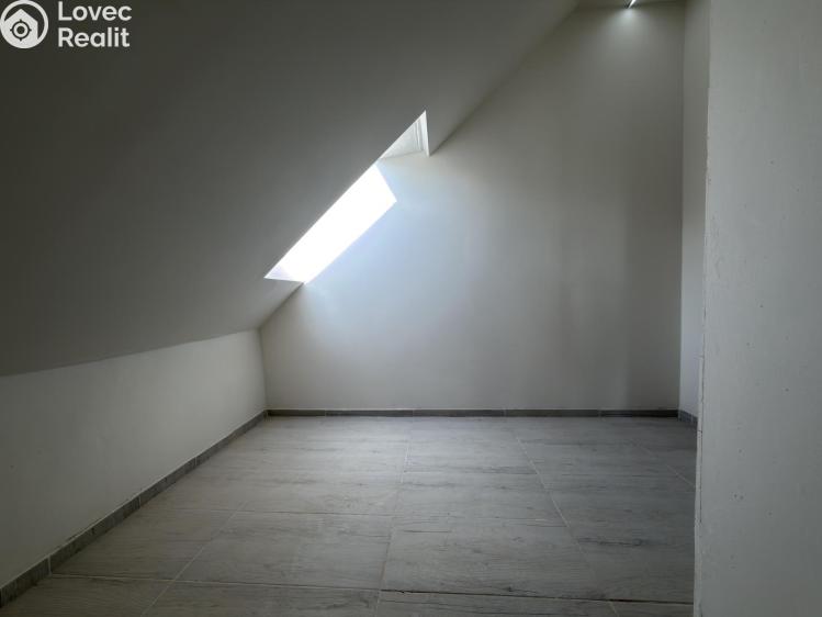 Pronájem bytu 2+1 Praha, Na Jarově č. 2