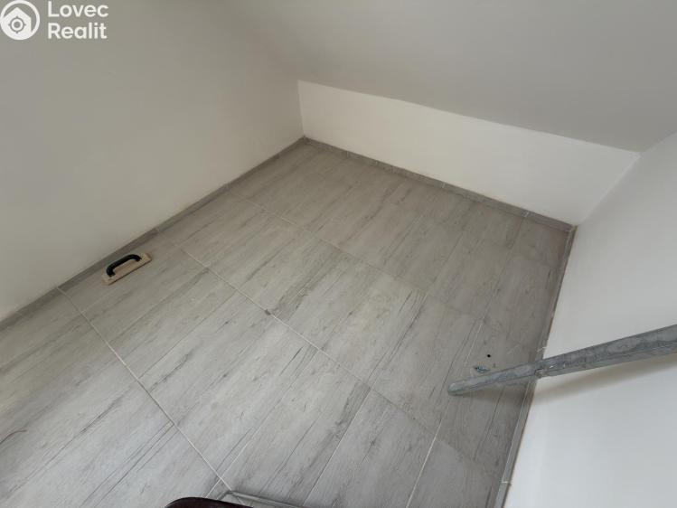 Pronájem bytu 2+1 Praha, Na Jarově č. 5