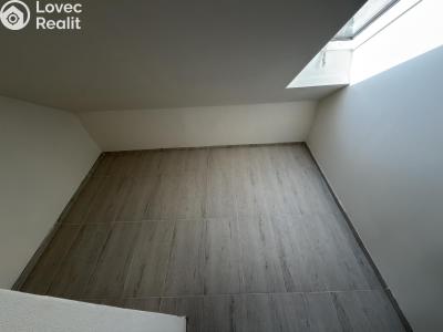 Pronájem bytu 2+1 Praha, Na Jarově č. 6