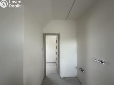 Pronájem bytu 2+1 Praha, Na Jarově č. 3