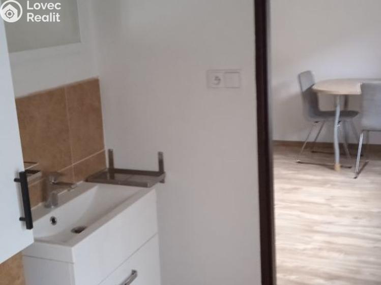 Prodej bytu 1+KK Benešov nad Ploučnicí, Nádražní č. 5