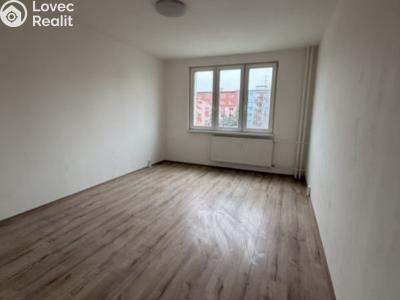 Pronájem bytu 2+1 Chomutov, Školní pěšina č. 5