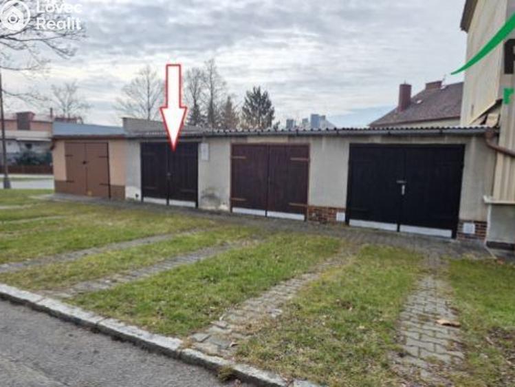 Pronájem garáže Tachov, Fügnerova č. 1