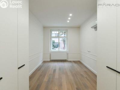 Rent apartment 4+KK Praha, náměstí Jiřího z Poděbrad č. 6