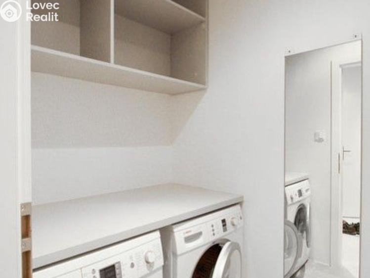 Оренда квартири 3+KK Praha, náměstí Jiřího z Poděbrad č. 21