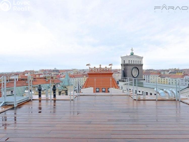 Pronájem bytu 2+KK Praha, náměstí Jiřího z Poděbrad č. 15