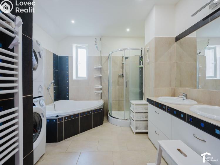 Prodej rodinného domu Pardubice č. 11