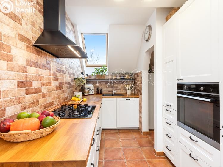 Prodej bytu 2+KK Praha, Křivoklátská 258 č. 3