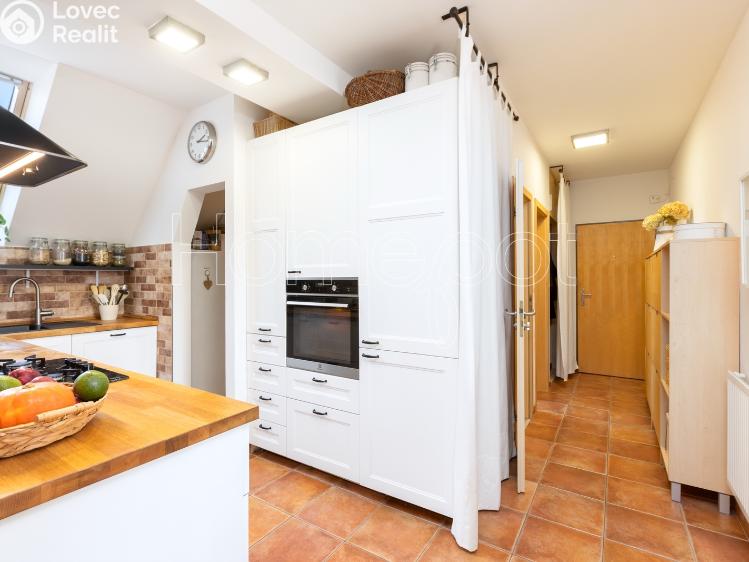 Prodej bytu 2+KK Praha, Křivoklátská 258 č. 11