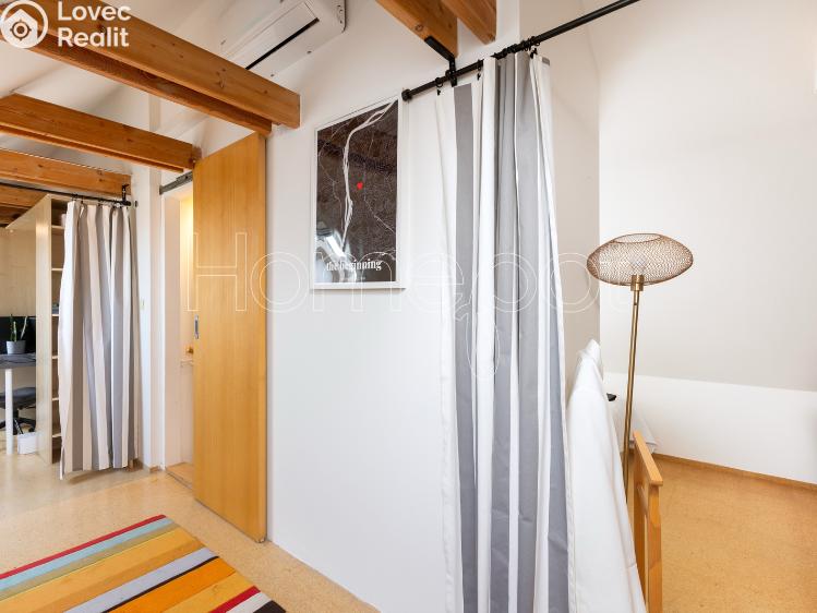 Prodej bytu 2+KK Praha, Křivoklátská 258 č. 21