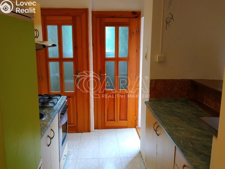 Rent apartment 2+KK Praha, Táborská 749/11 č. 5