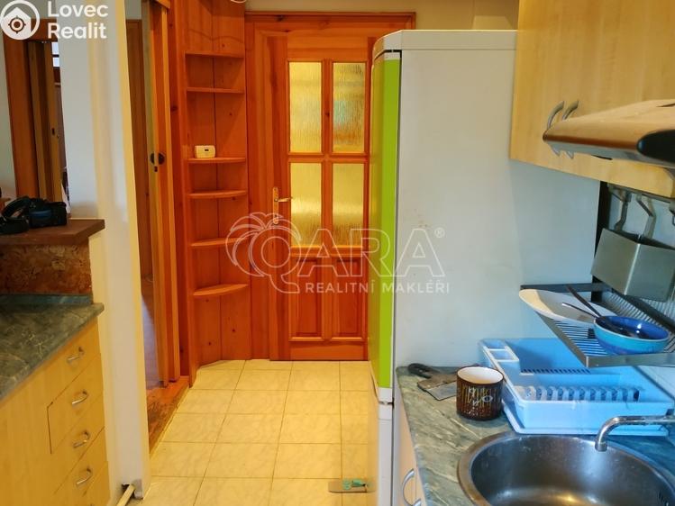 Rent apartment 2+KK Praha, Táborská 749/11 č. 9