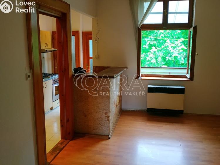 Rent apartment 2+KK Praha, Táborská 749/11 č. 11