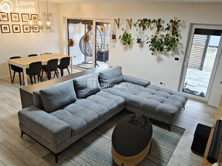 Prodej rodinného domu Kostelec nad Labem, Na Cihelně č. 21