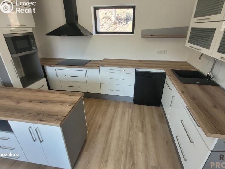 Продажа семейного дома Protivanov, Na Dolině č. 8