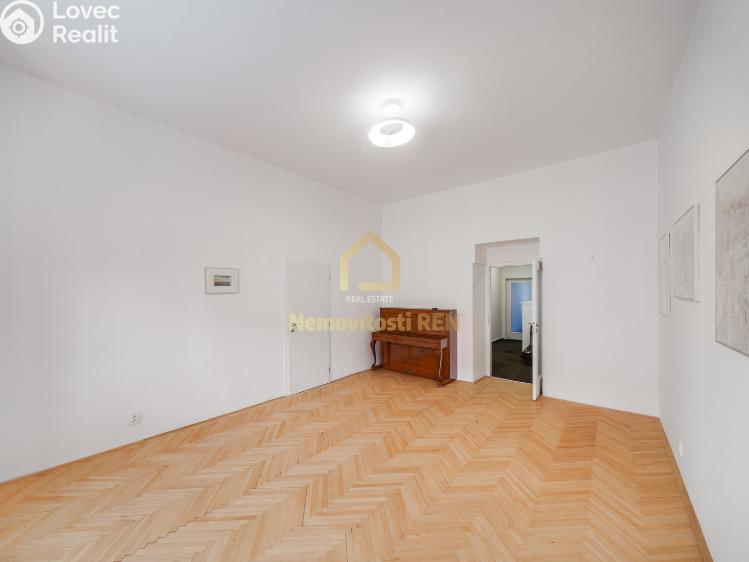 Prodej bytu 3+1 Ostrava, Nádražní č. 10