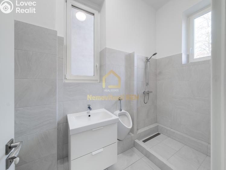 Prodej bytu 3+1 Ostrava, Nádražní č. 12