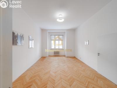 Prodej bytu 3+1 Ostrava, Nádražní č. 3