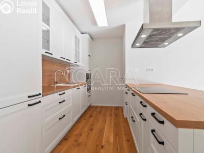 Prodej rodinného domu Praha, Kurta Hubera č. 5