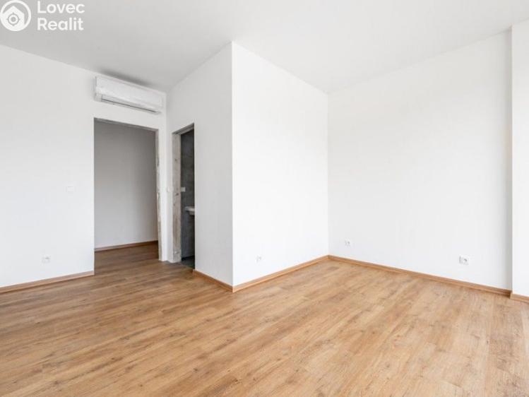 Prodej rodinného domu Ptice č. 13