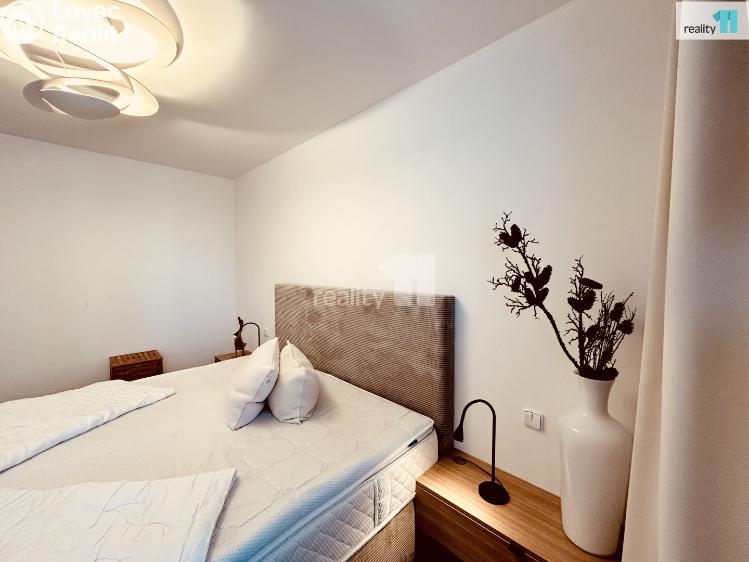 Rent apartment 3+KK Praha 15, Hornoměcholupská č. 14