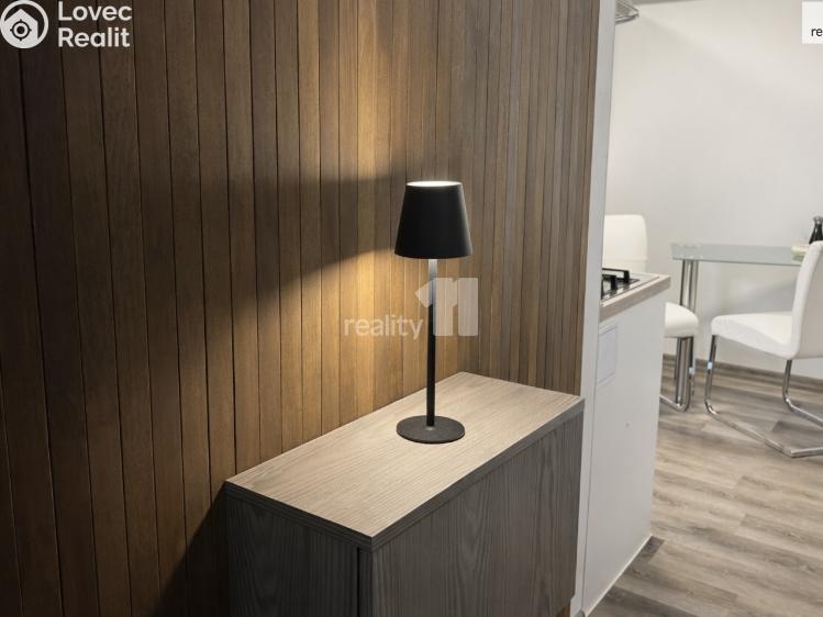 Rent apartment 3+KK Praha 15, Hornoměcholupská č. 15