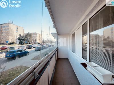 Rent apartment 3+KK Praha 15, Hornoměcholupská č. 4