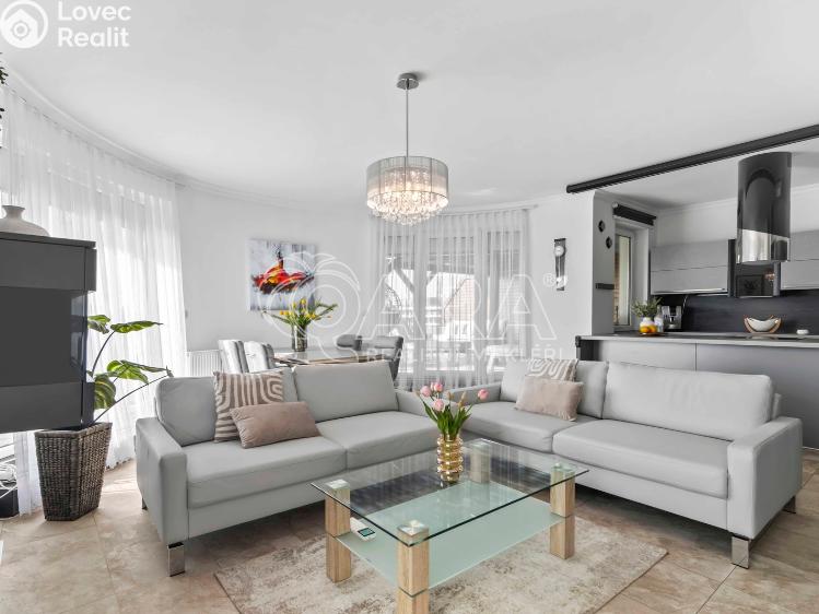 Prodej bytu 2+KK Praha, Tupolevova 741 č. 4