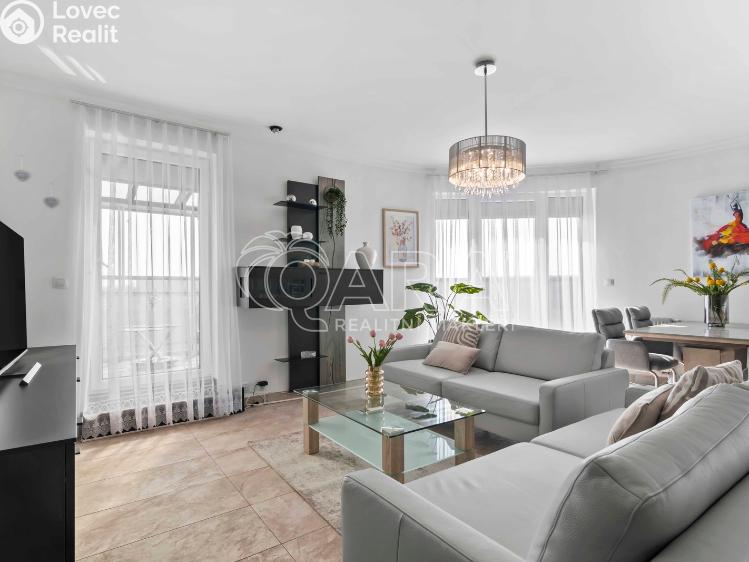 Prodej bytu 2+KK Praha, Tupolevova 741 č. 12