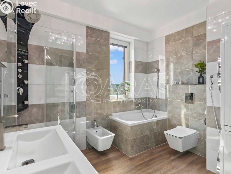 Prodej bytu 2+KK Praha, Tupolevova 741 č. 23