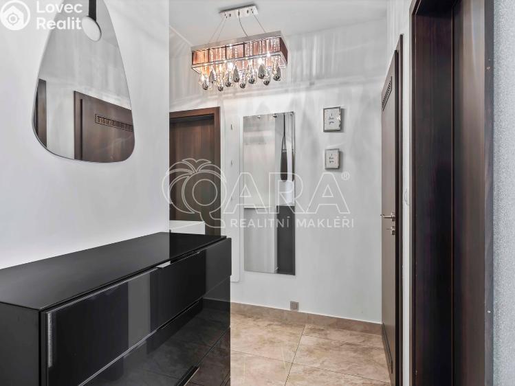 Prodej bytu 2+KK Praha, Tupolevova 741 č. 24