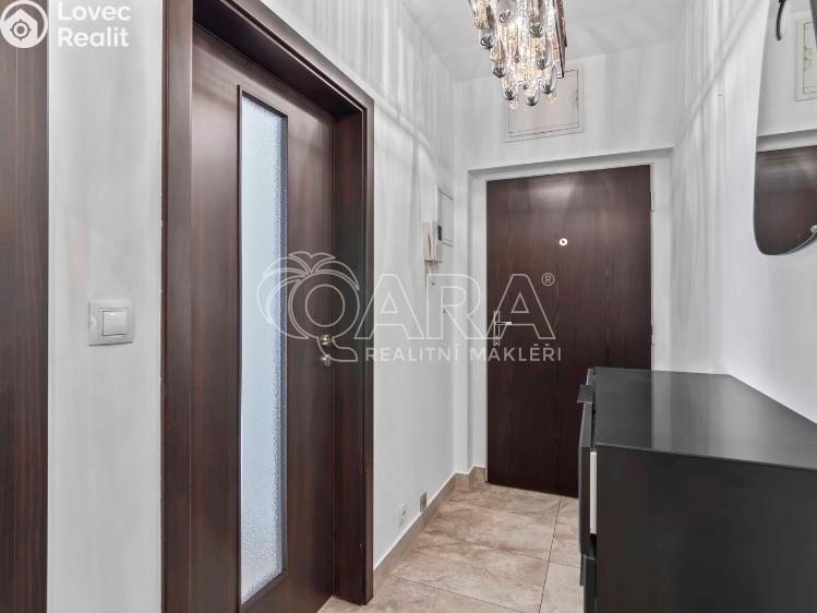 Prodej bytu 2+KK Praha, Tupolevova 741 č. 25