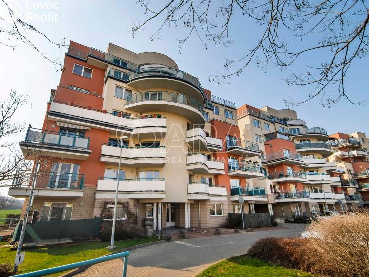 Prodej bytu 2+KK Praha, Tupolevova 741 č. 31