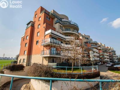 Продажа квартиры 2+KK Praha, Tupolevova 741 č. 32
