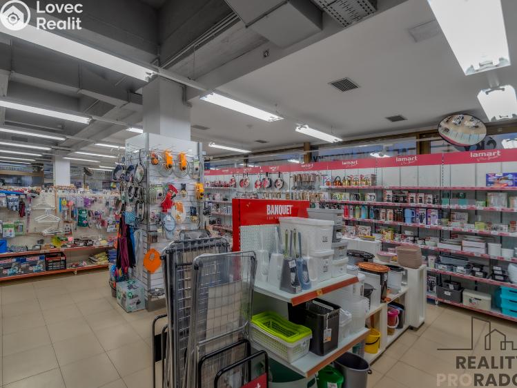 Pronájem obchodního prostoru Znojmo, Obroková č. 4