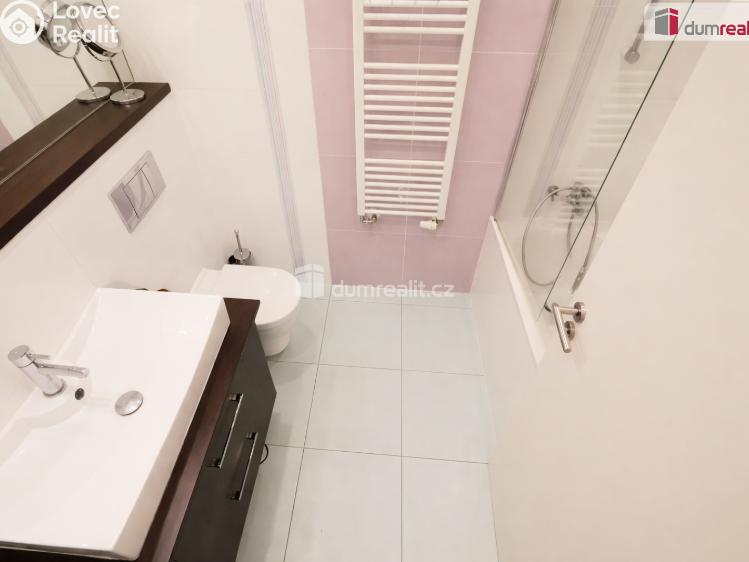 Rent apartment 3+KK Praha 12, Štolcova č. 19