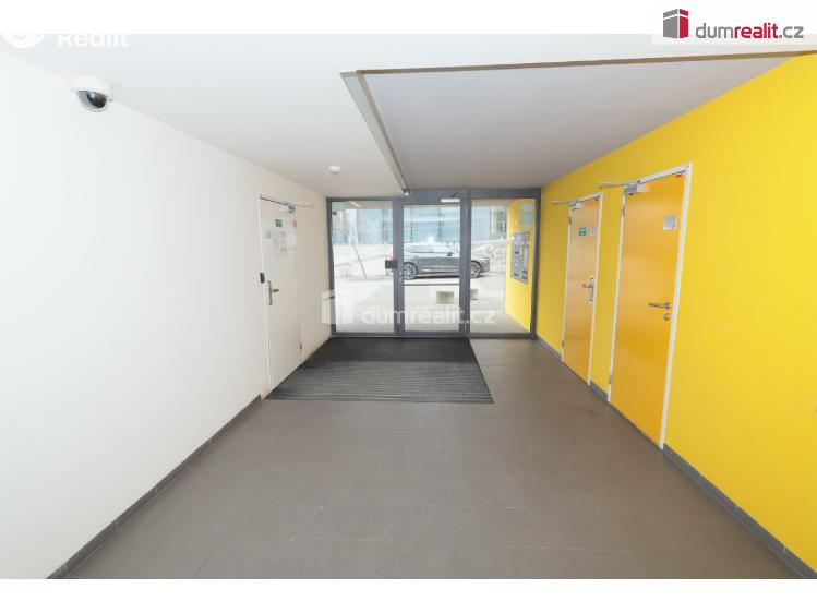 Rent apartment 3+KK Praha 12, Štolcova č. 26