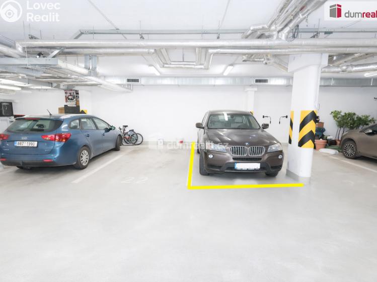 Rent apartment 3+KK Praha 12, Štolcova č. 28