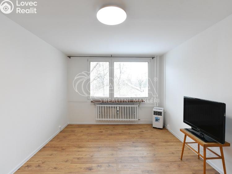 Rent apartment 2+KK Praha, Radomská 470/3 č. 6