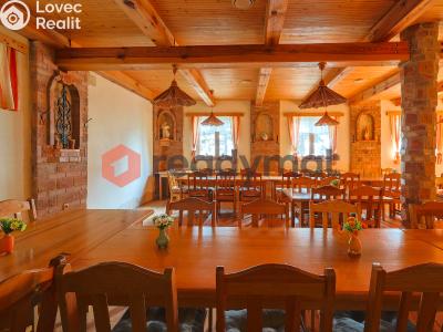 Sale hotel Čejč č. 4