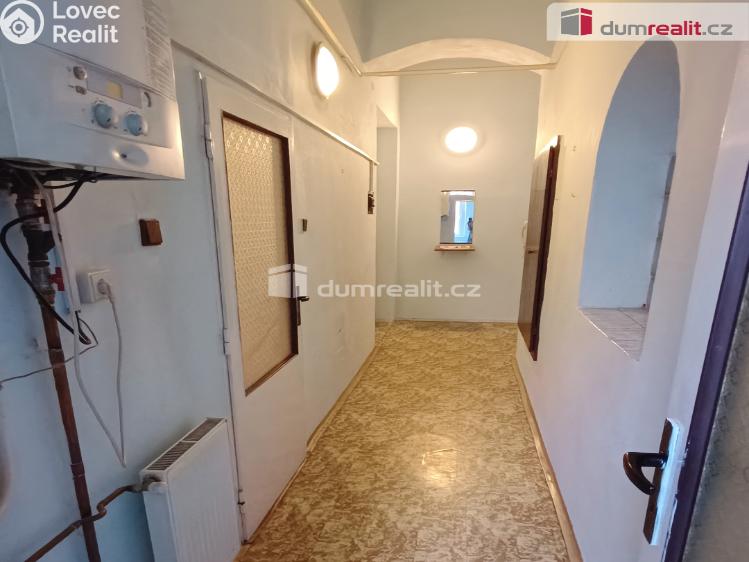 Pronájem bytu 3+1 Děčín, Teplická č. 10