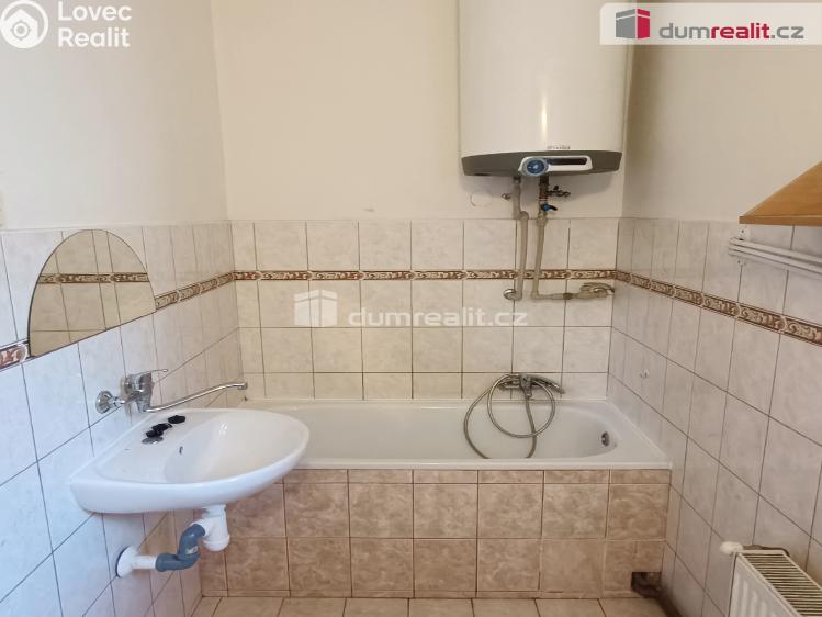 Pronájem bytu 3+1 Děčín, Teplická č. 12